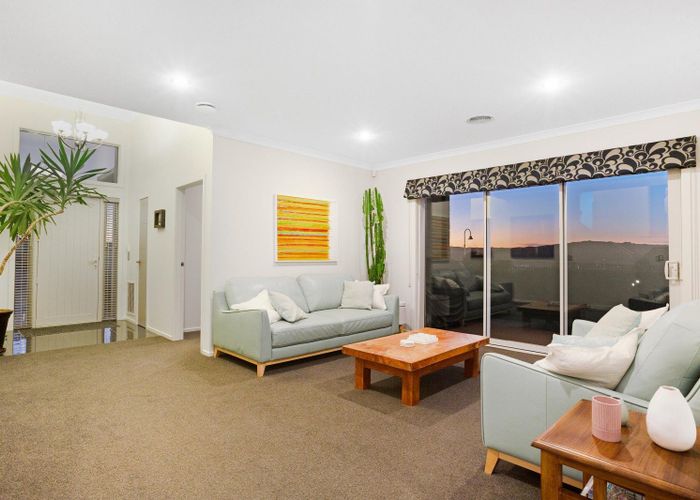  at 53 Endeavour Drive, Whitby, Porirua, Wellington