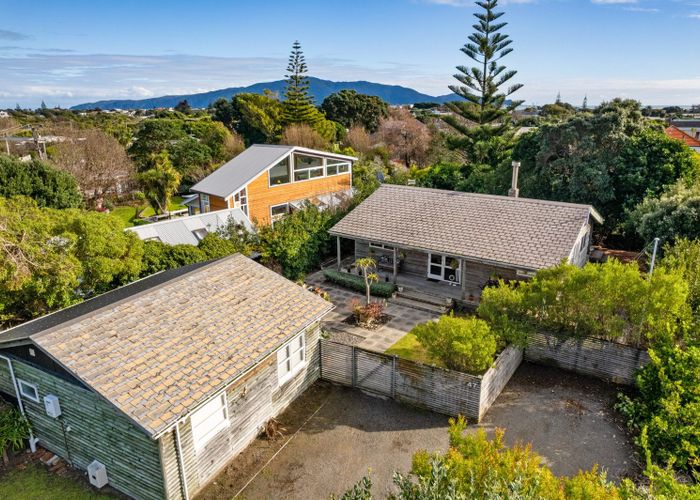  at 47 Waimea Road, Waikanae Beach, Waikanae