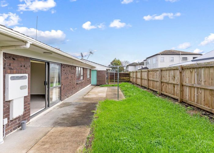  at 1/545 Weymouth Road, Weymouth, Manukau City, Auckland