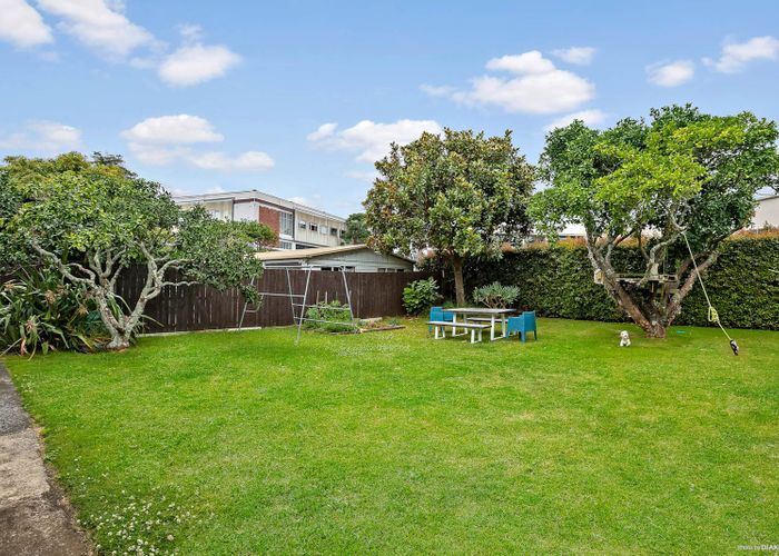  at 36 Te Koa Road, Panmure, Auckland