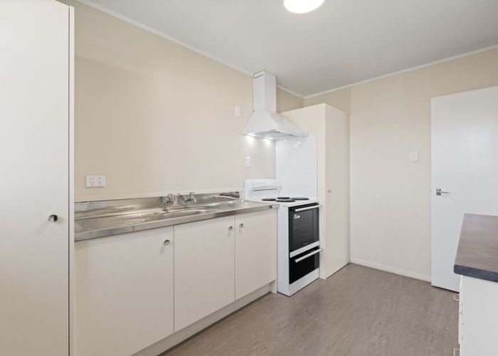  at 6 Dix Crescent, Riversdale, Blenheim, Marlborough