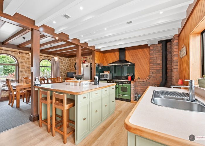  at 21 Dalton Grove, Stokes Valley, Lower Hutt