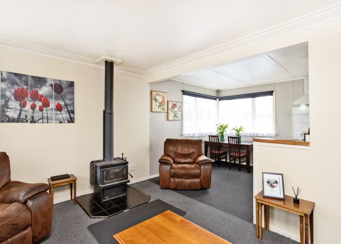  at 15 Dunbeath Crescent, Kew, Invercargill