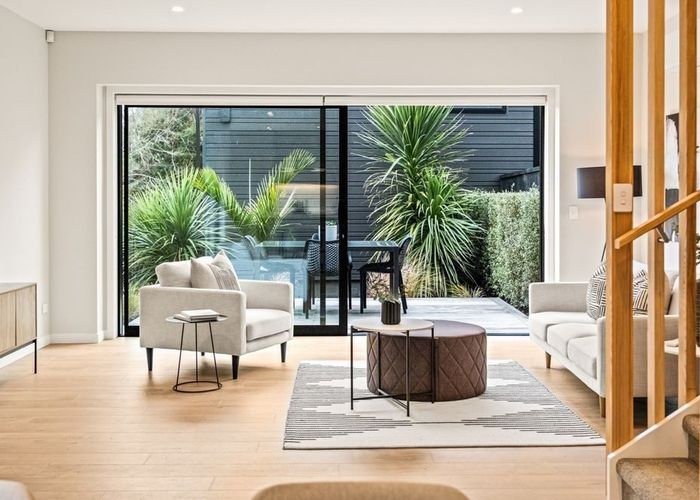  at 9B De Luen Street, Point Chevalier, Auckland City, Auckland