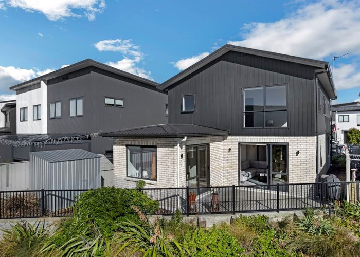  at 95 Katikati Drive, Manurewa, Manukau City, Auckland