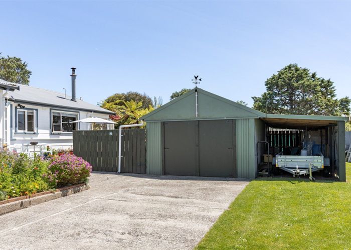  at 40 Cook Street, Carters Beach, Buller, West Coast