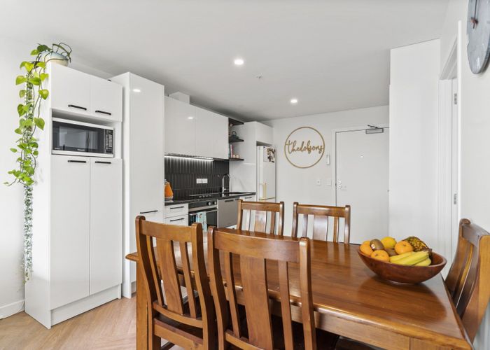  at 202/82 Jellicoe Road, Mount Wellington, Auckland