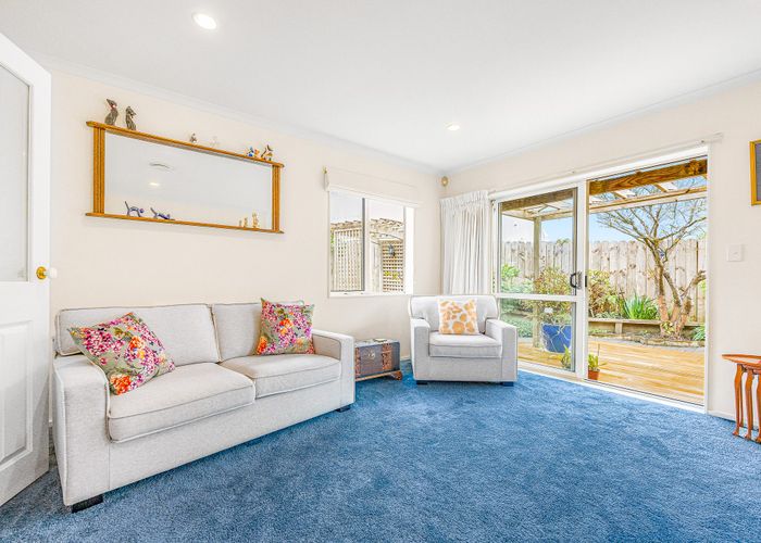  at 8A Benders Avenue, Hillcrest, North Shore City, Auckland