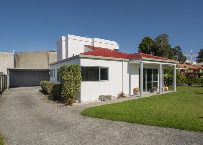  at 10 Racecourse Way, Gate Pa, Tauranga, Bay Of Plenty