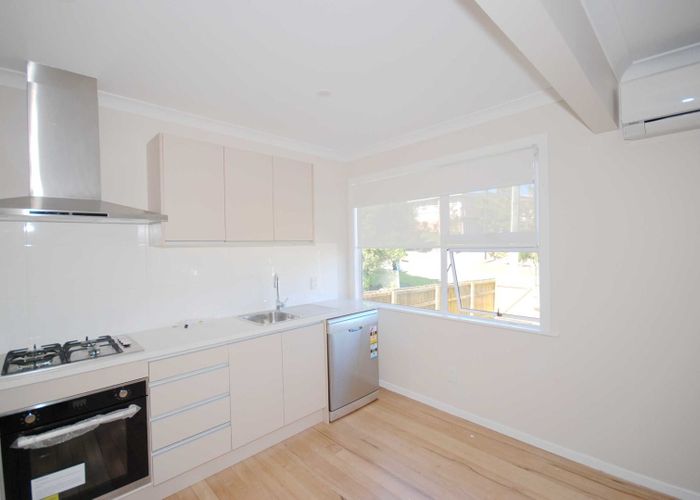  at 5A Morpeth Place, Blockhouse Bay, Auckland