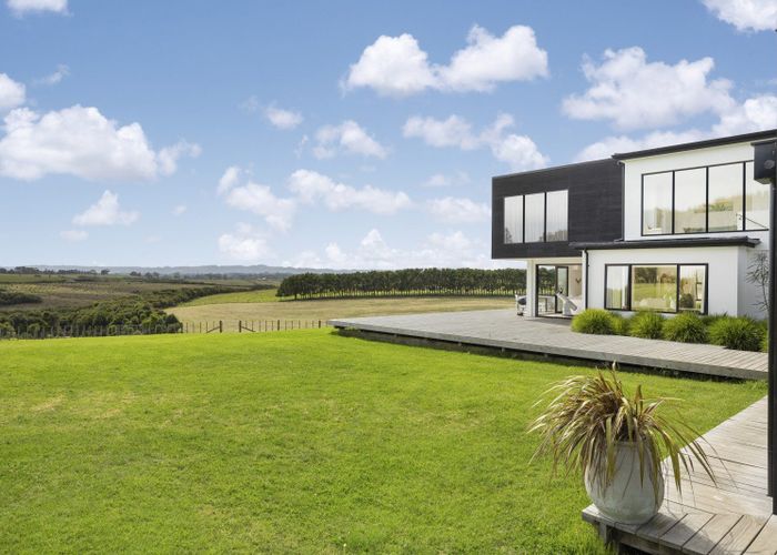 at 160 Batty Road, Papakura