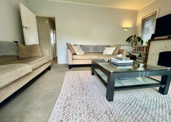  at 42 Hillcrest Avenue, Hillcrest, Rotorua