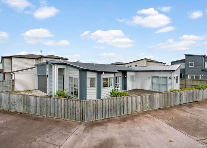  at 12 Karetai Crescent, Favona, Manukau City, Auckland