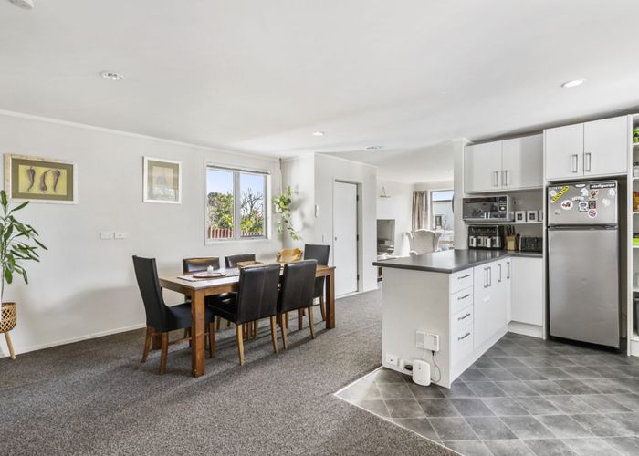  at 3 Taurus Crescent, Beach Haven, Auckland