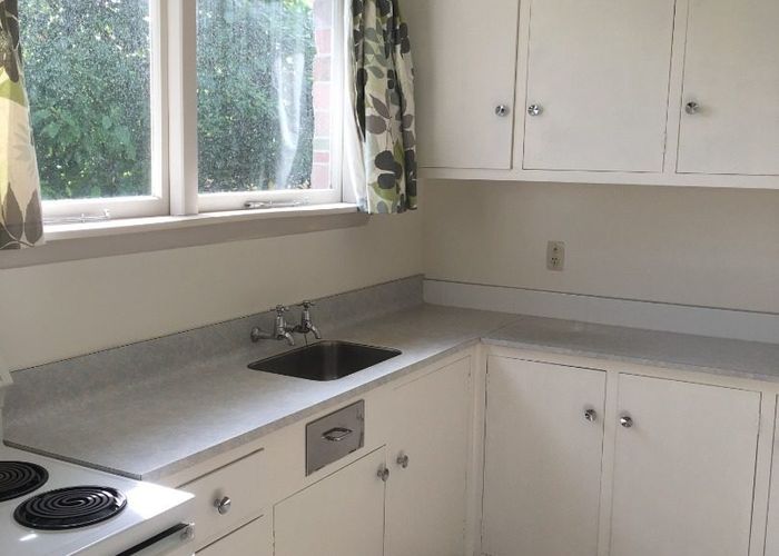  at 2/124 Wilsons Road, St. Martins, Christchurch City, Canterbury