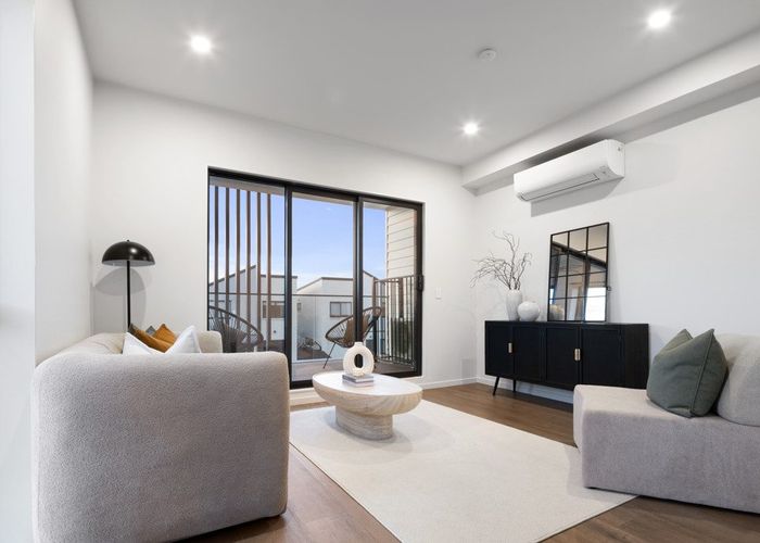  at 10 Scott Road, Hobsonville, Waitakere City, Auckland