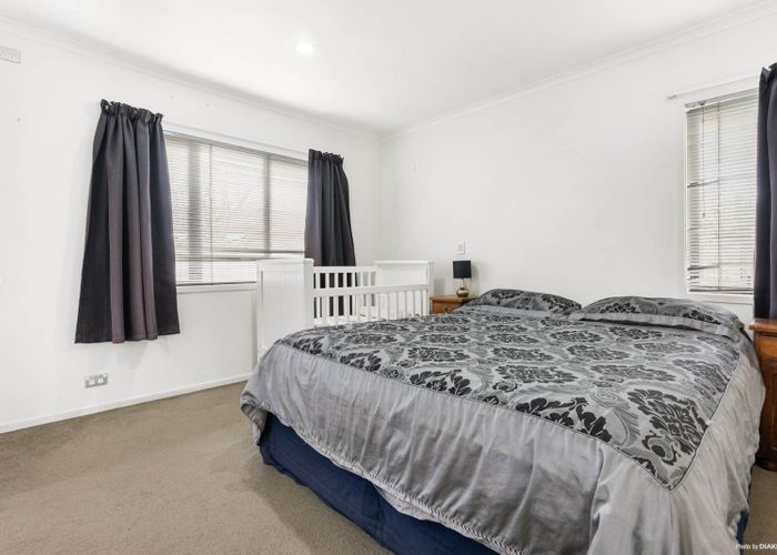  at 88 Riverton Drive, Randwick Park, Auckland