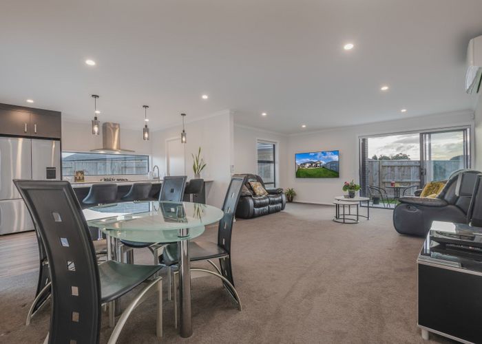  at 90 Johnstone Drive, Fitzherbert, Palmerston North