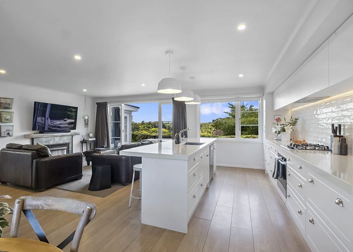  at 40 Budleigh Street, Frankleigh Park, New Plymouth, Taranaki