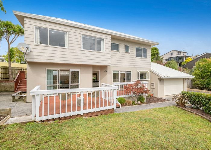  at 2/39 Rifleman Rise, Unsworth Heights, North Shore City, Auckland