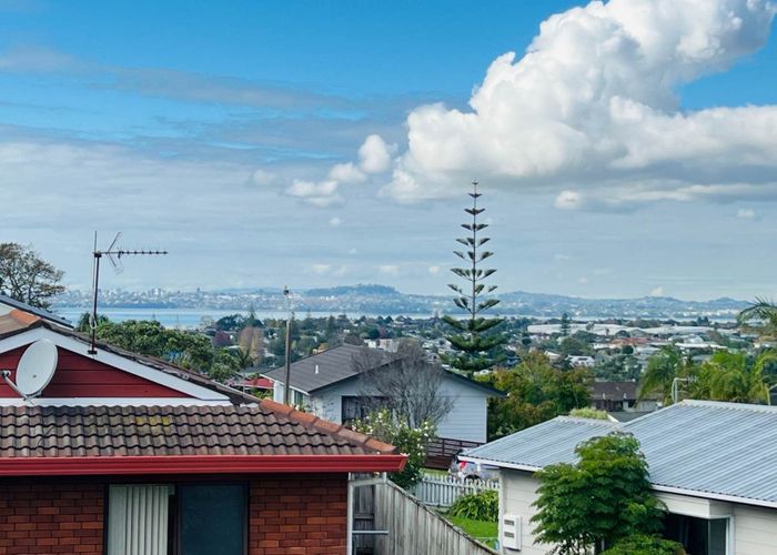  at 4 Rubens Lane, West Harbour, Waitakere City, Auckland