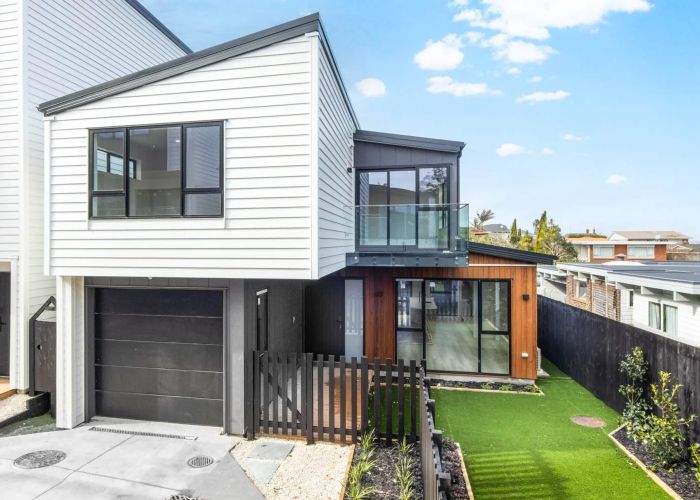  at 134E Mokoia Road, Chatswood, North Shore City, Auckland