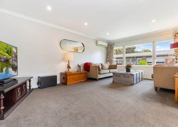 at 54 Collie Street, Hillpark, Auckland