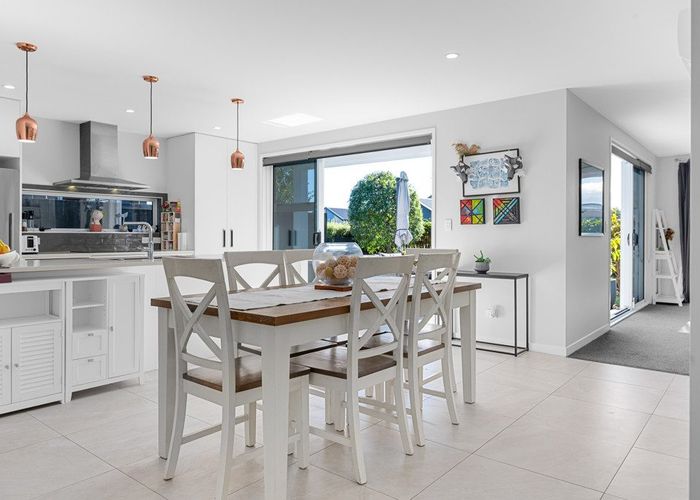  at 8 Wyrall Way, Chartwell, Hamilton, Waikato