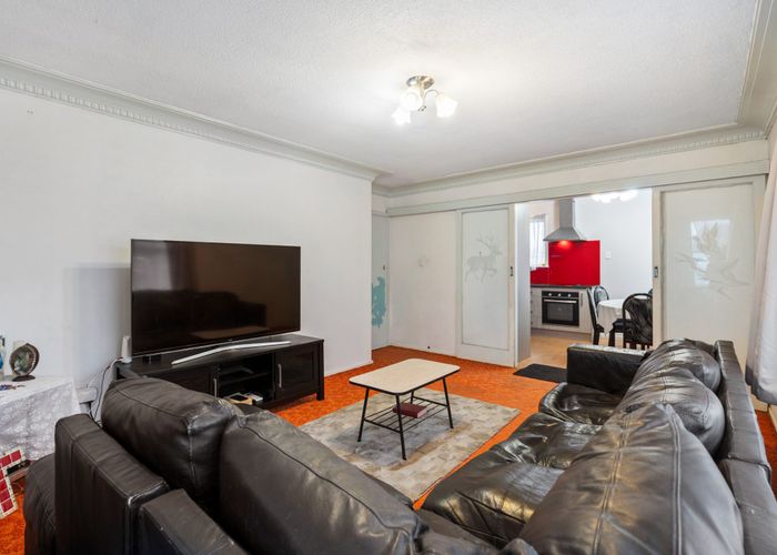 at 18 Sandra Avenue, Otara, Manukau City, Auckland
