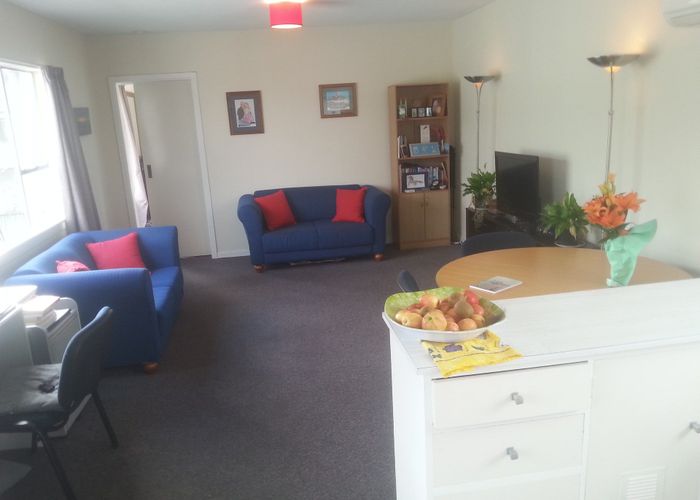  at 2/ 371 Hereford Street, Linwood, Christchurch City, Canterbury