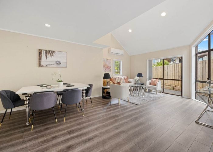 at 2/179 Wiseley Road, West Harbour, Waitakere City, Auckland