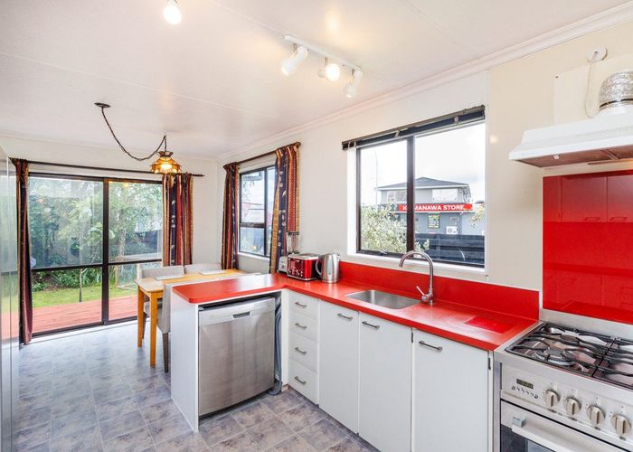  at 2 Kaimanawa Street, Kelvin Grove, Palmerston North