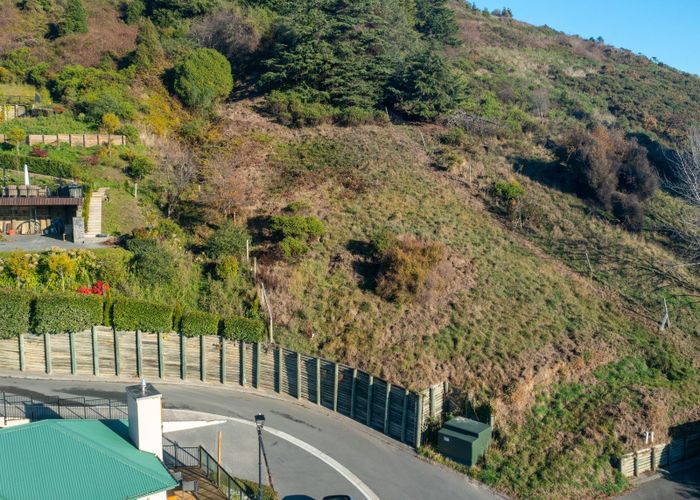  at 16 Emerald Lane, Cashmere, Christchurch City, Canterbury