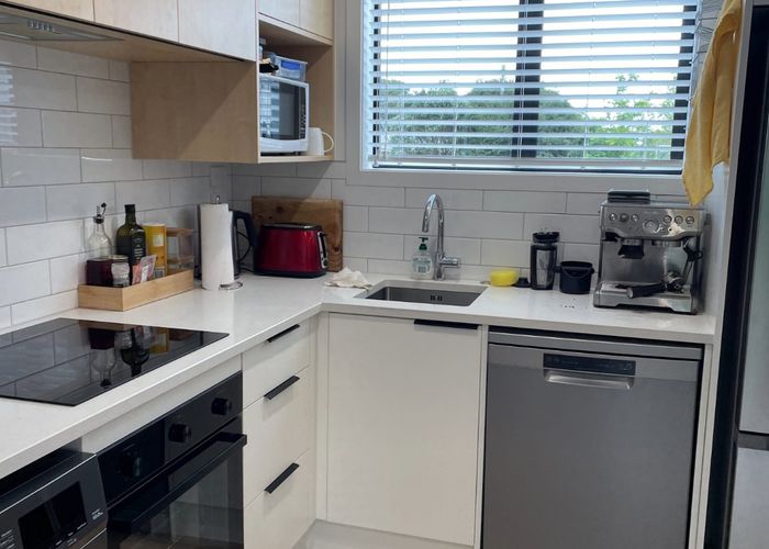  at 18/11 Brough Road, Manurewa, Manukau City, Auckland