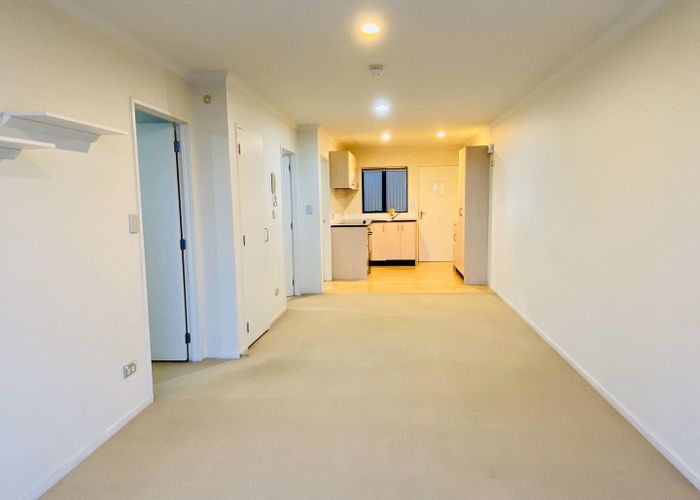  at 604A/176 Broadway, Newmarket, Auckland City, Auckland