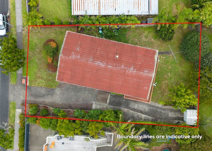  at 201 Fisher Parade, Farm Cove, Manukau City, Auckland