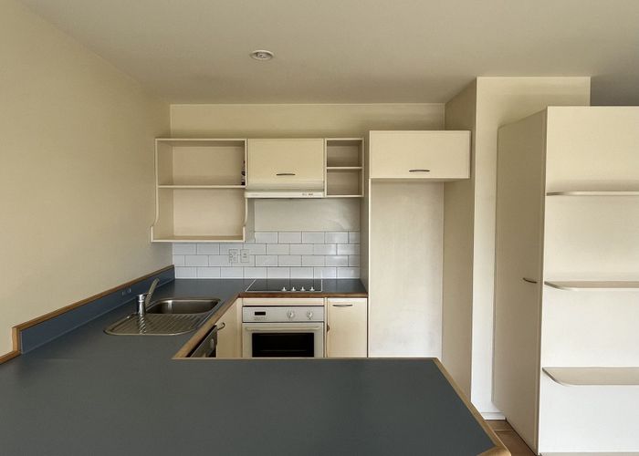  at 12/5 Cook Street, Howick, Manukau City, Auckland