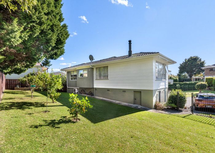  at 22 Jandell Crescent, Bucklands Beach, Manukau City, Auckland