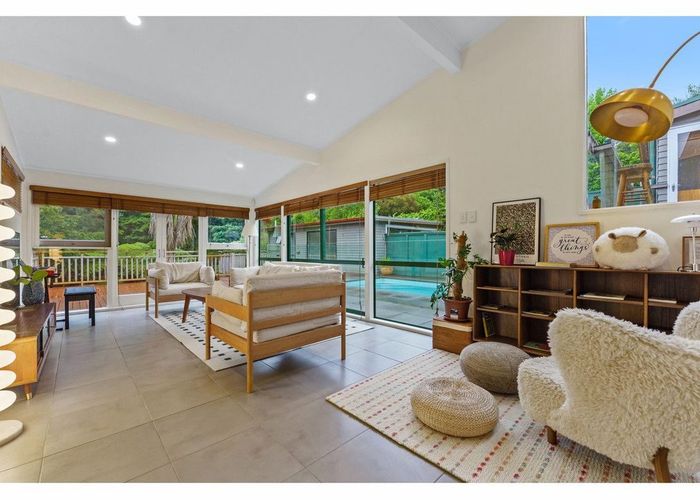 For rent 89A roseberry avenue, Birkenhead, North Shore City, Auckland