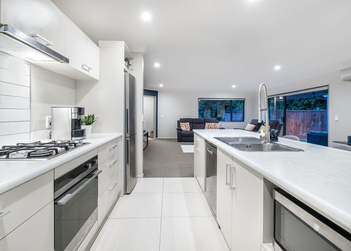  at 38 Moonsail Drive, Whitby, Porirua