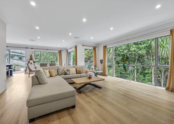  at 30 Hornbill Drive, Fairview Heights, Auckland