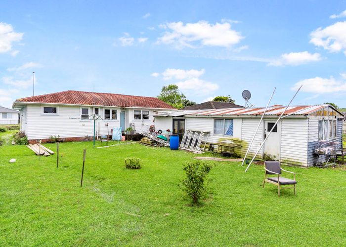  at 72 Bader Drive, Mangere, Auckland