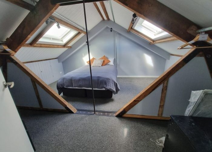  at 33d King Edward Parade, Devonport, North Shore City, Auckland