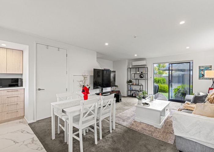  at 4/70 Brockworth Place, Riccarton, Christchurch City, Canterbury