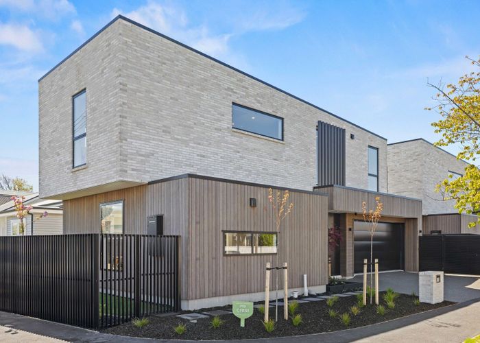  at 33 Clare Road, Merivale, Christchurch City, Canterbury