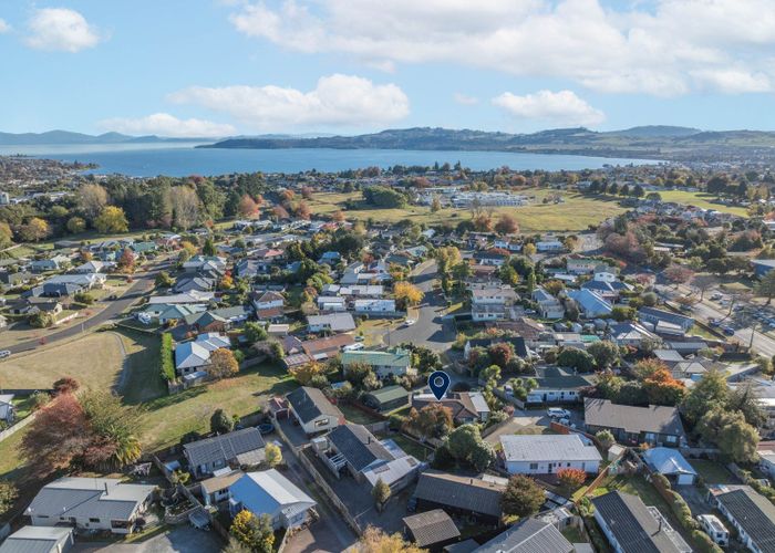  at 11 Glengarry Place, Hilltop, Taupo