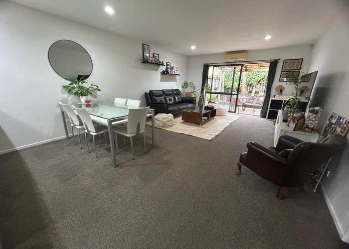  at 7 Bunker Rise, Golflands, Manukau City, Auckland