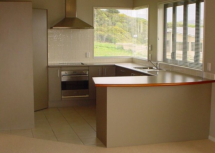  at 28 Aspiring Terrace, Aotea, Porirua, Wellington