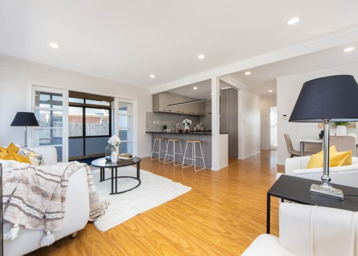  at 20 Archibald Road, Kelston, Waitakere City, Auckland
