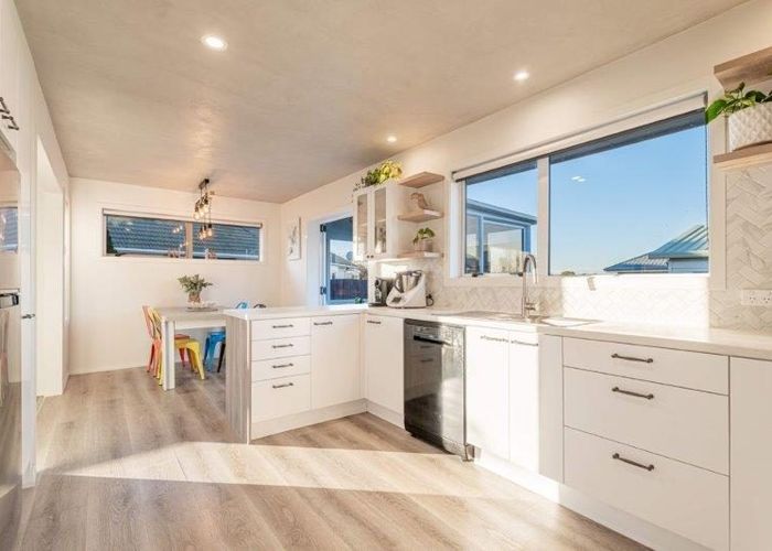  at 58 Teesdale Street, Burnside, Christchurch